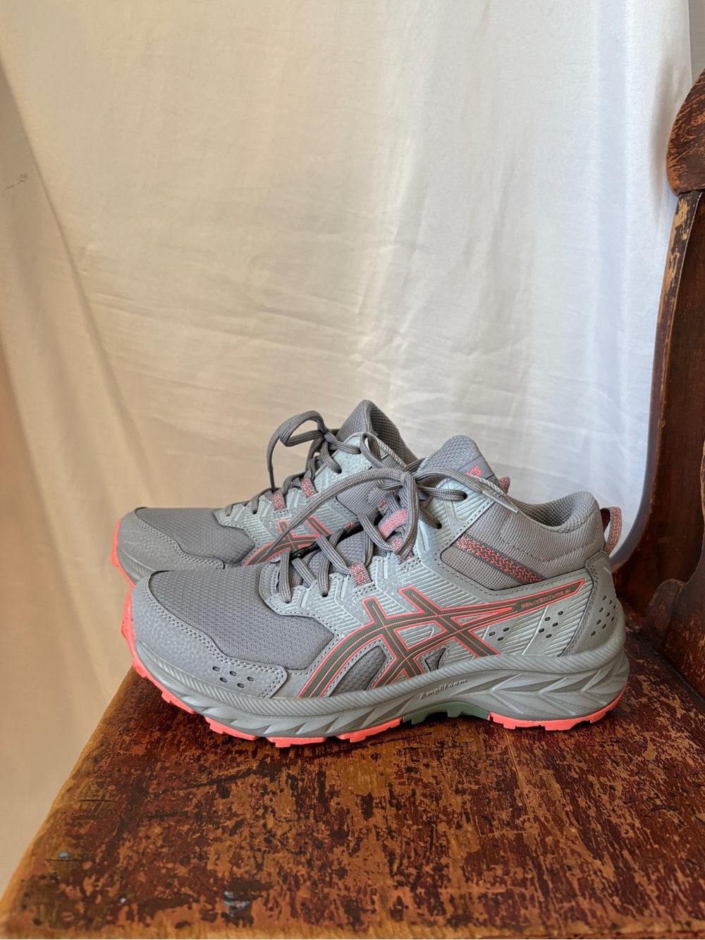 ASICS shoes, size 8.5